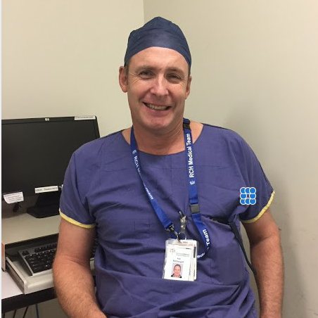 Dr. Rob McDougall, pediatric anesthesiologist and Lifebox Board Member
