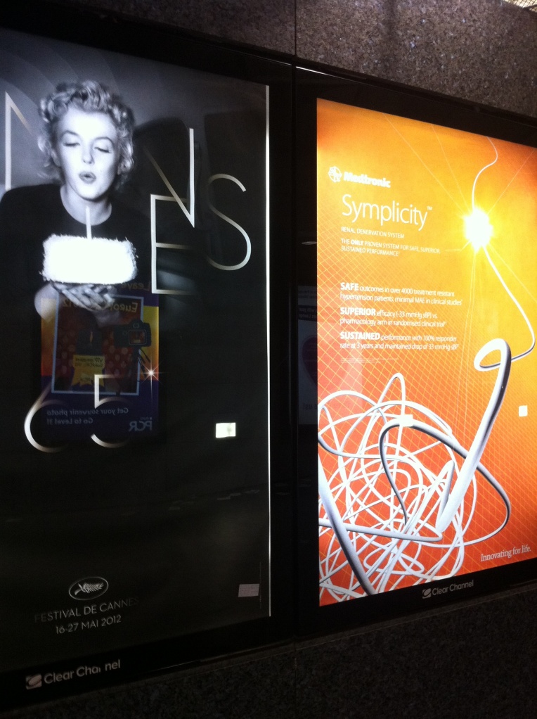 Metro advertisments